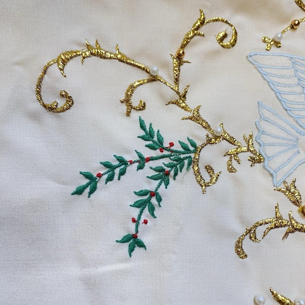 Chasuble Vestment Ivory Hand Sewn Hand Embroidered Angels - Picture 9 of 12